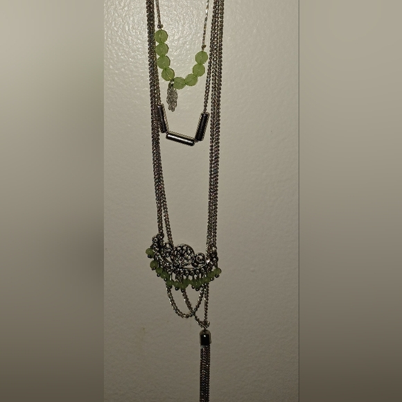 Elegant Silver and Green Earrings W/ 4 Necklaces. - Picture 2 of 4